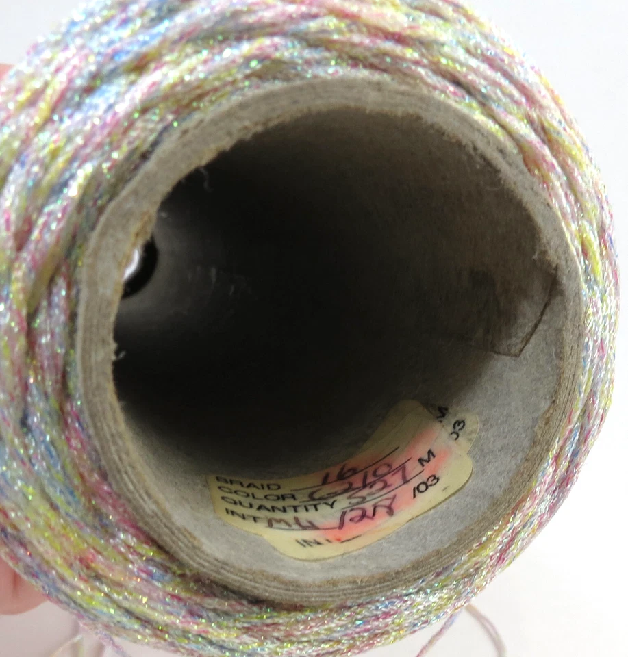 Kreinik Metallic Iron-on Thread Petals #6210- #16 Braid - 500M Cone - Image 2 of 4