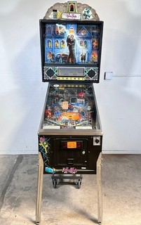Bally/Midway Addams Family Pinball Machine