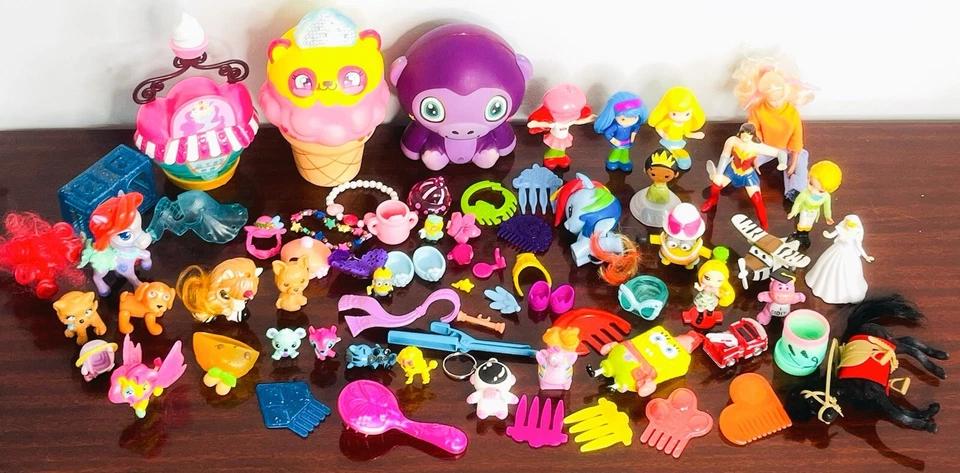 Huge Misc Toy Lot Doll House Figures Animal Squishy Ponies Brushes Accessories - Image 2 of 4