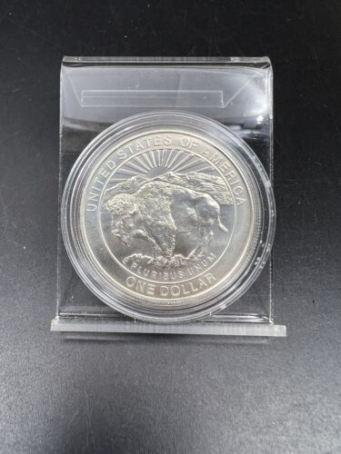 1999 P $1 Yellowstone National Park Silver Commemorative Dollar Coin GEM BU - Picture 4 of 4
