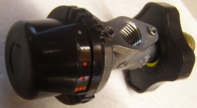 20-032-0002 Regulator 1/4'' threads most tank top 30K btu heaters TYQ-14A