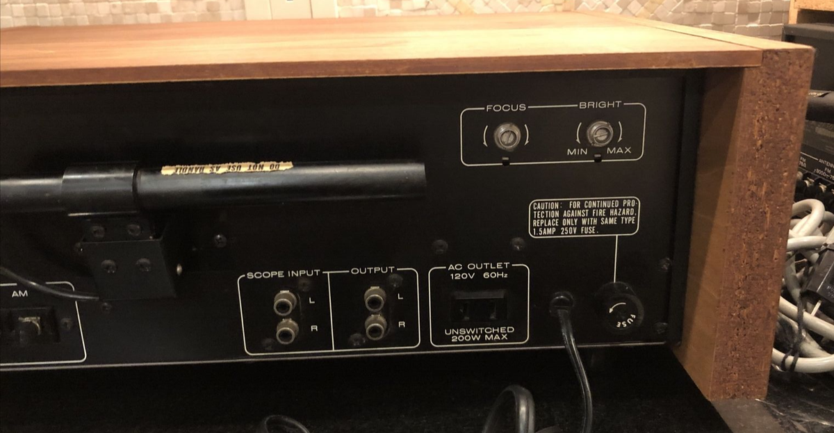 Marantz Model 2110 Stereophonic Tuner Oscilloscope Perfect Working