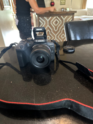 Canon EOS R10 Mirrorless Camera with 18-45mm Lens Professional Accessory Kit-!!@