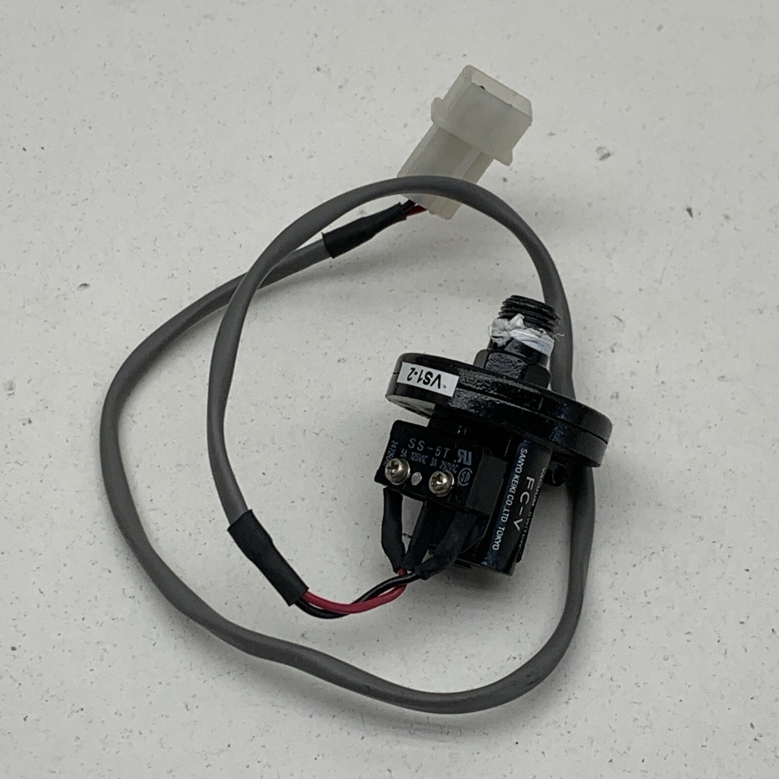 Sanyo Keiki FC-V Vacuum Switch (with Omron SS-5T)