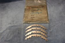 NEW INGERSOLL-RAND 30242937 GUIDE OUTER VALVE Lot of 4 pcs 