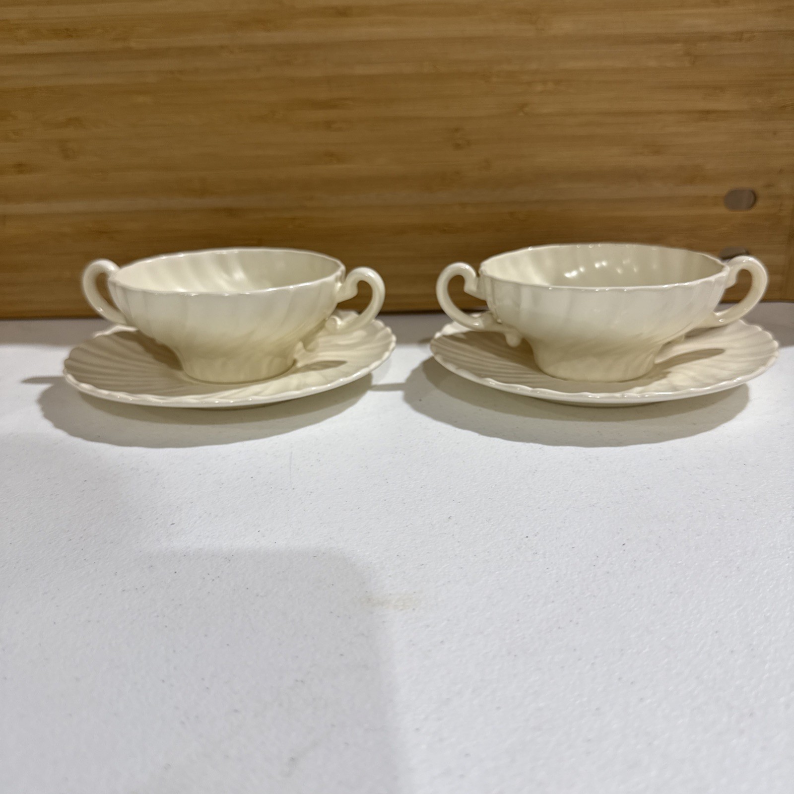 VTG Set Of 2 Franciscan Coronado Swirl Off White Flat Cream Soup Bowls & Saucers