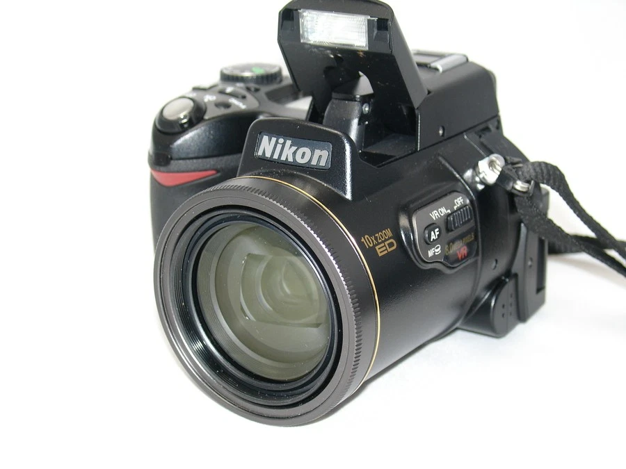 Preços baixos em Câmeras digitais Nikon Coolpix 8800 | eBay