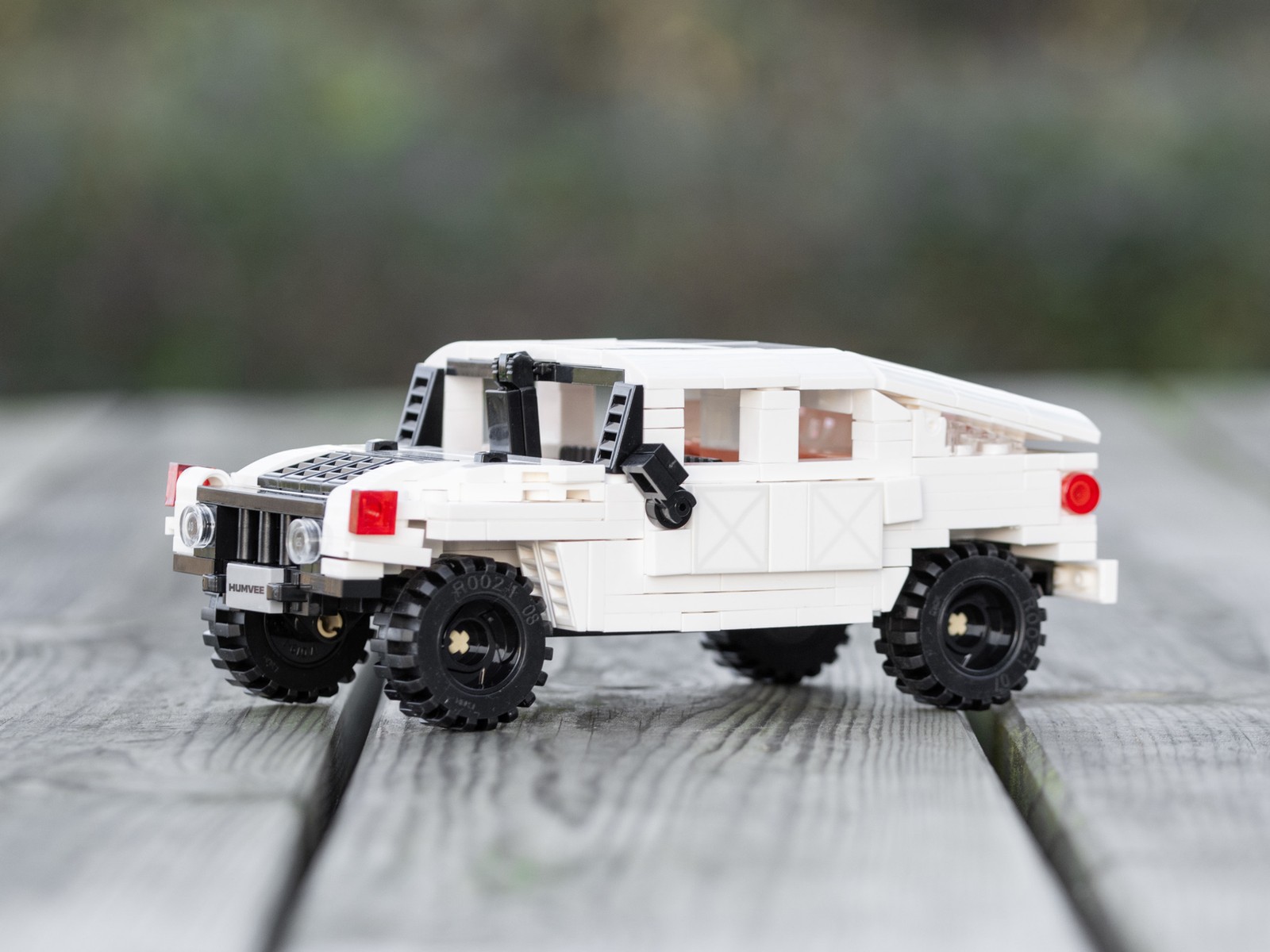 CaDA 1:24 Humvee Off-Road Truck - 328 Piece Brick Build Model Kit