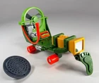 Vintage 1988 TMNT Cheapskate Vehicle w/ Manhole Cover Playmates Turtle