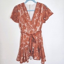 HALFISLAND Rust Lace Wrap Mini Dress Flutter Sleeve Tie Waist Ruffle Size Small