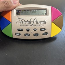 Trivial Pursuit The Best of Genus Electronic Handheld Game 1997 WITH MANUAL