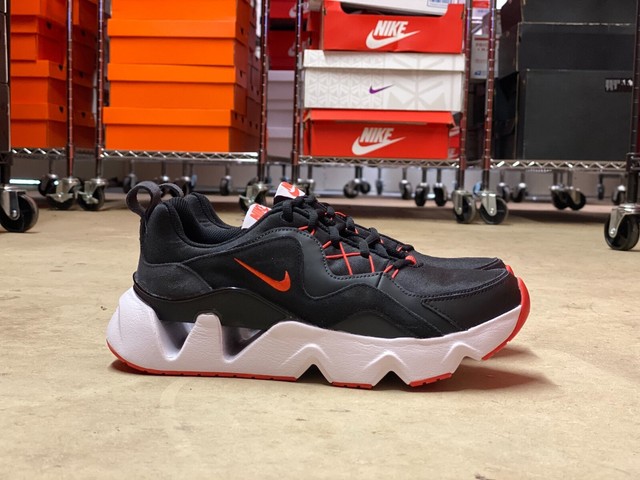 Size 9 - Nike RYZ 365 Bred for sale online | eBay
