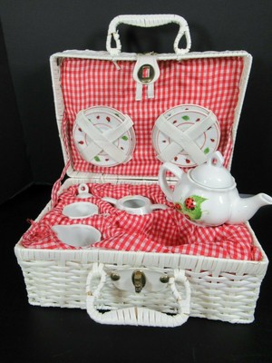 ladybug tea set