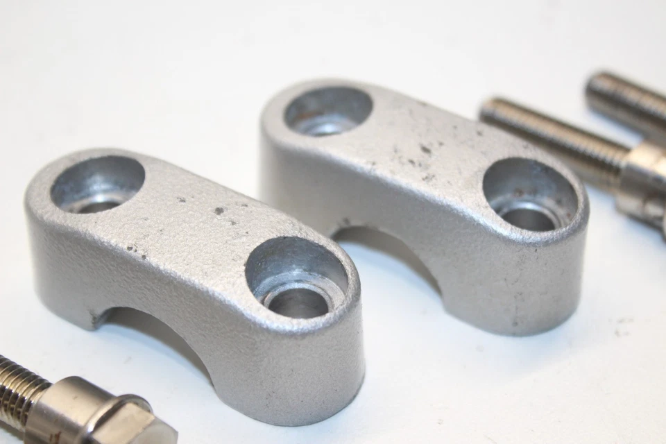 BMW F650GS F650 GS 2001-2007 manillar elevadores abrazadera OEM Foto 4 de 4