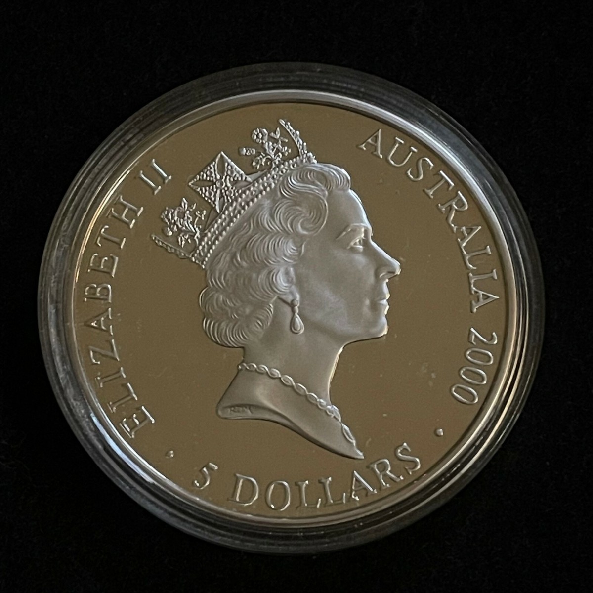 2000 Australia Kangaroo Flora Fauna 5 Dollars Silver Coin Sydney