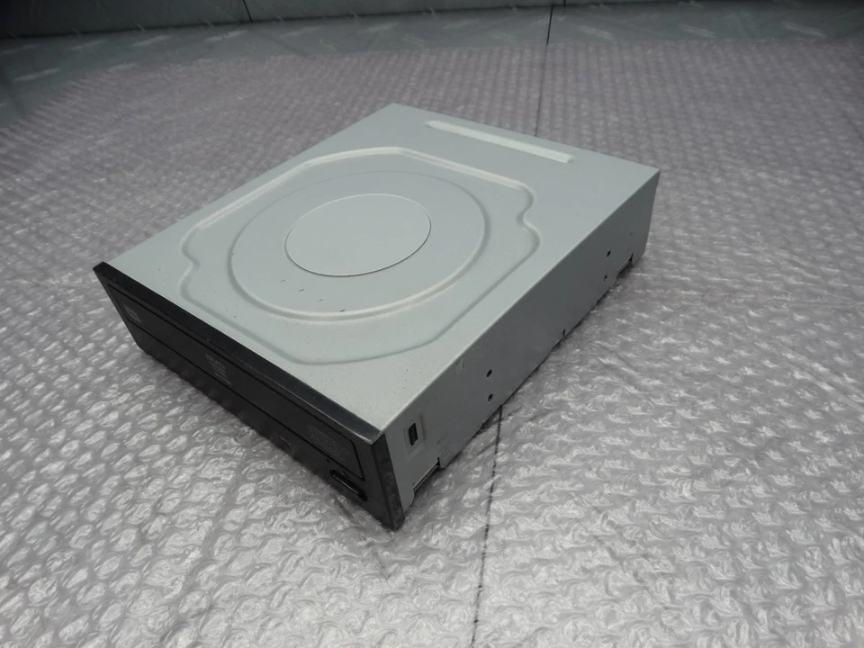 Philips Lite-On SATA DVD-RW / CD-RW Drive 12V 1.5A Internal Black DH-16ABSH - Image 2 of 4