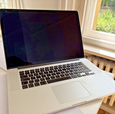 Apple MacBook Pro 15'' Retina (A1398, 2012), Core i7, 16 GB RAM, 250 GB SSD