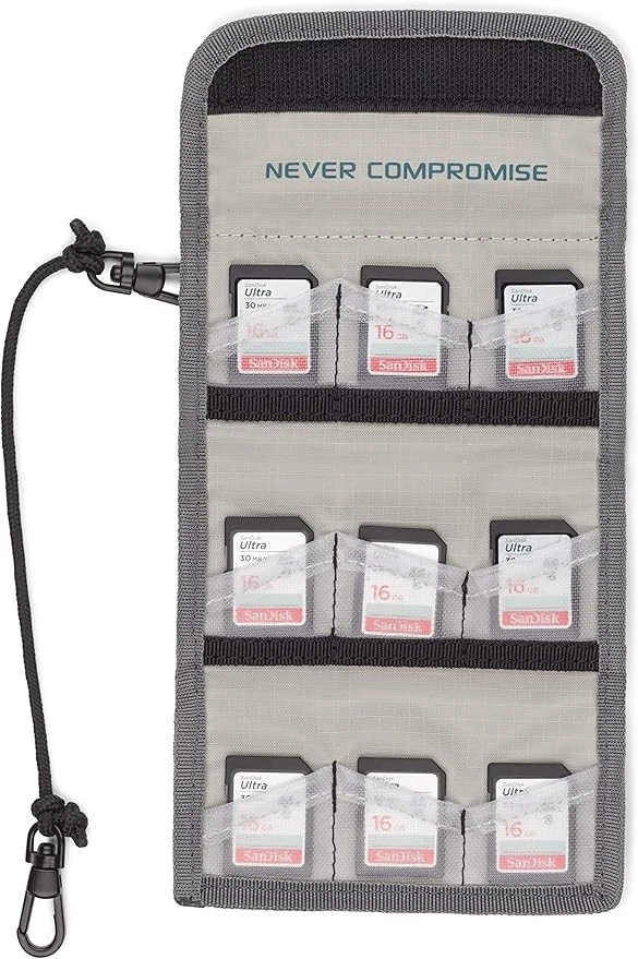 Tenba Tools Reload SD 9 Pouch for Memory Card - Grey ex display - Image 2 of 2