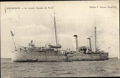 Ak Französisches Kriegsschiff, Le Cassini, Escadre - 4151095