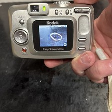 Kodak EasyShare CX7330 3.1MP Digital Camera Silver