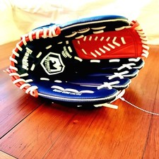 Franklin FIELDMASTER SERIES Softball Glove RHT 13" 22620 -13 Mitt Red White Blue