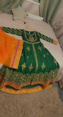 house of cb seren dress green Heritage Heavy Embroidered Chiffon Mehndi Dress with Rich Embellishments –  Best Price Online in Pakistan main image 1