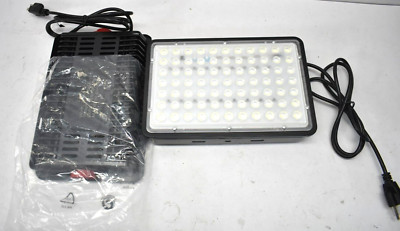 Lot of 2 Rectangular Spotlights 200W 110V 50/60Hz 6500K 10-3/4'' x 7'' Floodlight