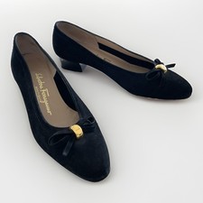 Vintage Salvatore Ferragamo Black Suede Pumps Bow Heels 7.5 B