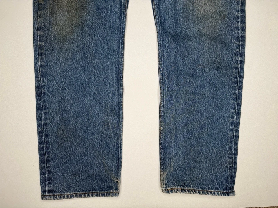 Jeans de mezclilla vintage Levi’s Levis 501 con botones 36 x 30* Foto 2 de 4