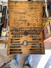 Vintage Tap Die Set Fractional Sizes 1/4-20 to 1/2-20 Wood Case Greenfield