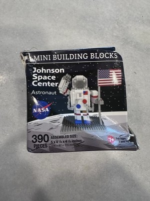 Astronaut Kennedy Space Center Mini Building Blocks Set