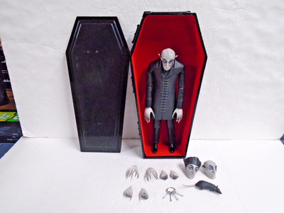 Super7 Ultimates! Nosferatu Count Orlock B&W figure 100% Complete + Bonus Coffin