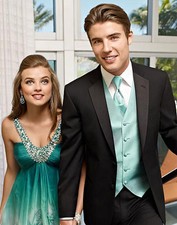 42 S Black Notch Tuxedo Light weight wool any color vest tie