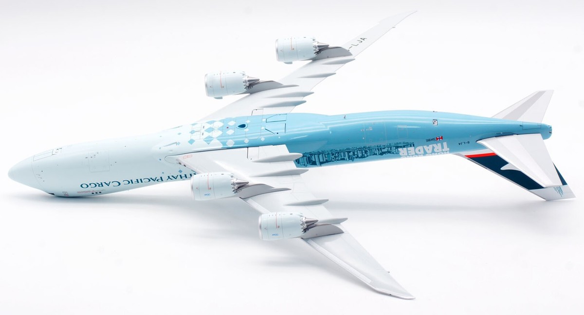 SQ Wings 1:200 Cathay Pacific Cargo Boeing B747-8F Diecast