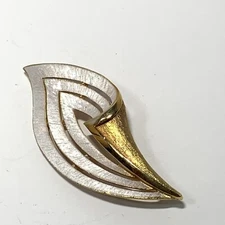 Vintage Signed J.J White Enamel Leaf Pin Furled Edge Gold Tone Open 2.5"