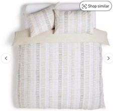 New Habitat Cotton Cabin Linear Curve Geo Bedding Set. Size Double