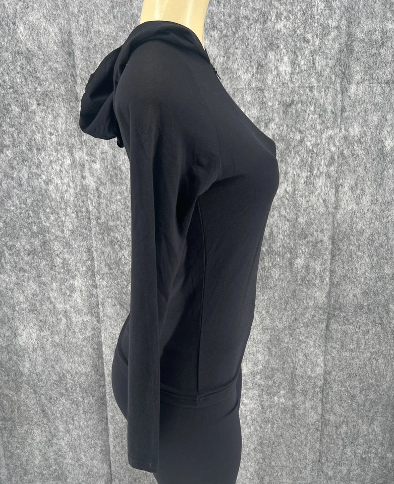 Sudadera con capucha suave deportiva al aire libre negra manga larga Bella con cremallera pequeña Foto 3 de 4