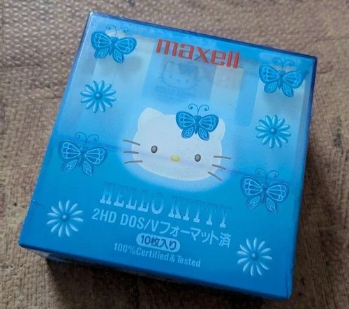 Maxell 3.5 inch floppy disks ×10  Windows DOS/V 2HD Hello Kitty Unopened