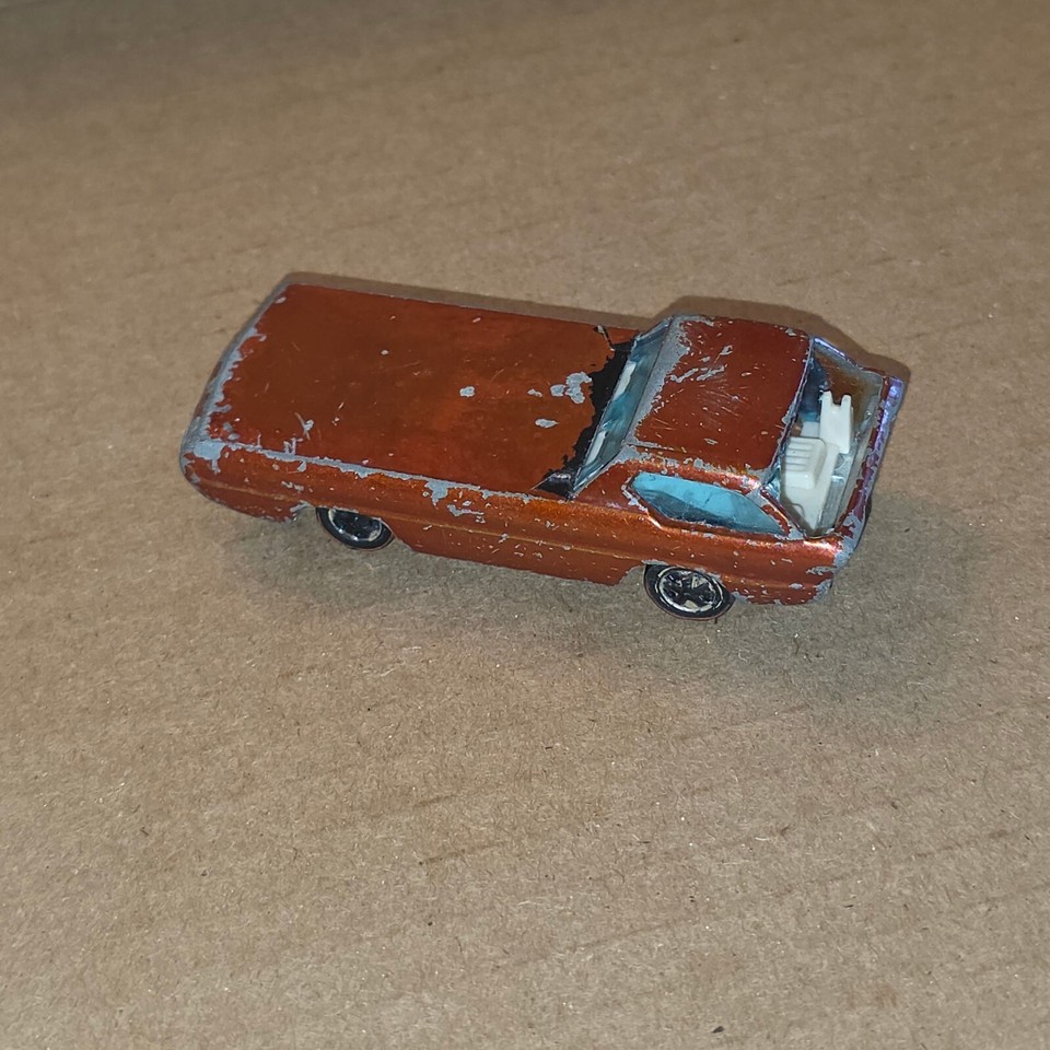 Mega RARE! 1968 HOT WHEELS REDLINE Gold Deora HK PAINTED BASE VARIANT! MINT - Foto 8