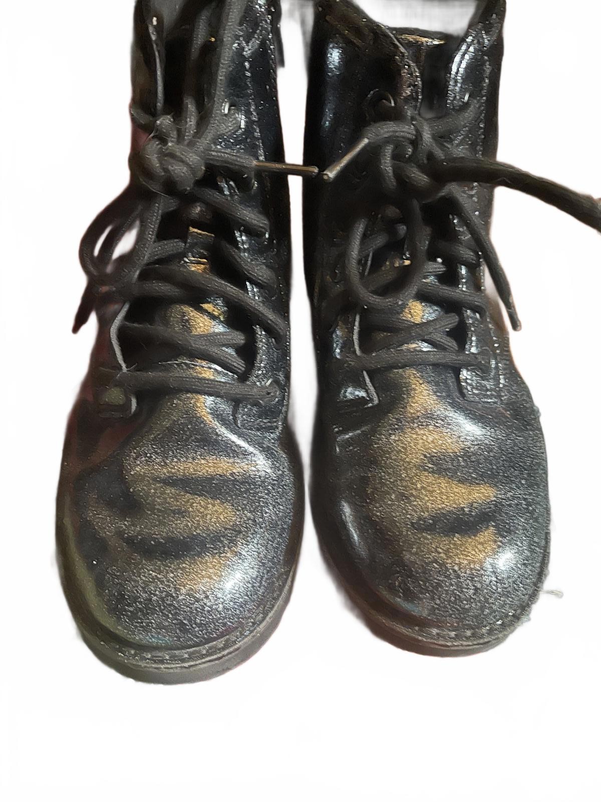 Ugg combat boot - image 4