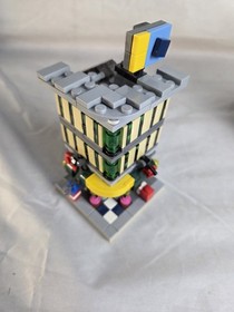 LEGO 10230 MINI MODULARS Modular Buildings EXCLUSIVE VIP SET No Manual/Box READ