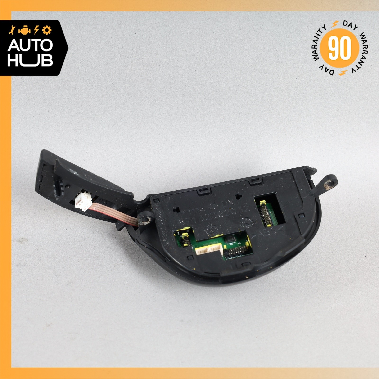 04-19 Maserati GranTurismo M145 Right Side Steering Wheel Button Switch OEM 23k