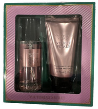 Victoria's Secret Velvet Petals 2 Piece Set Mist Lotion