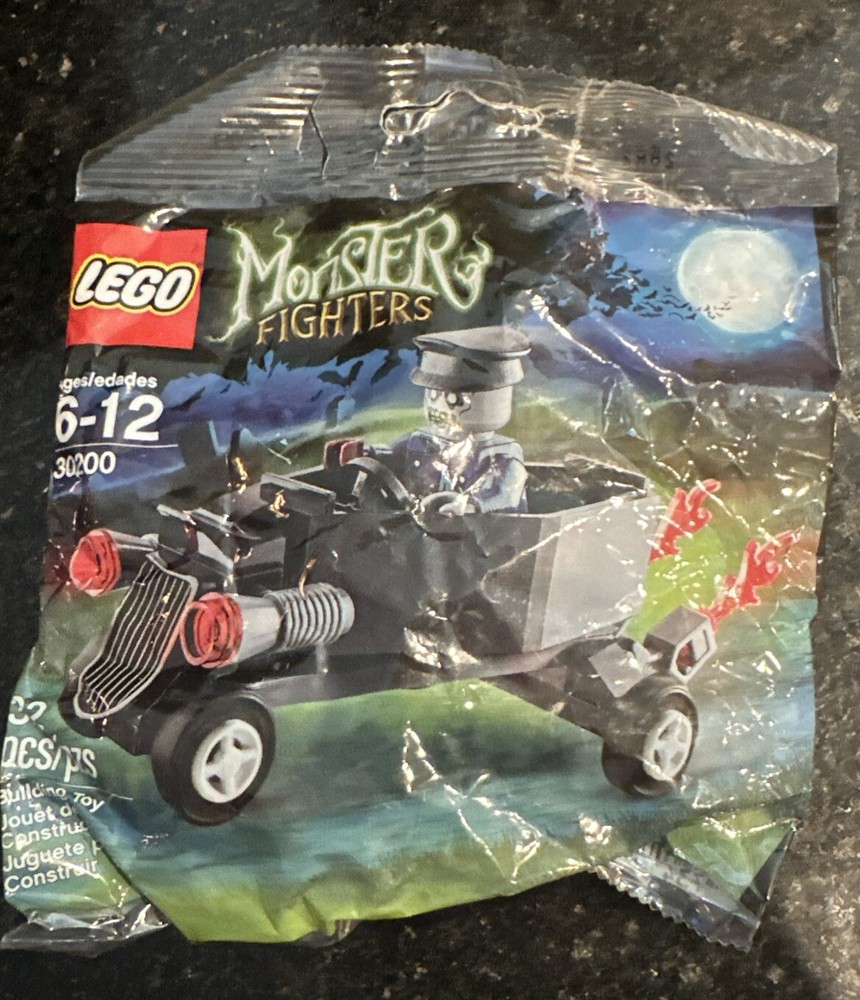 Lego Monster Fighters Set 30200  Zombie Chauffeur Coffin Car NEW  NISP