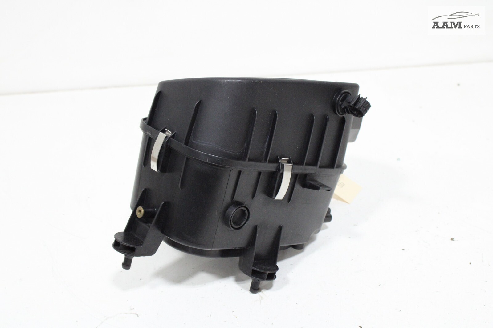 2014-2020 MASERATI GHIBLI 3.0L LEFT SIDE AIR INTAKE CLEANER FILTER BOX OEM