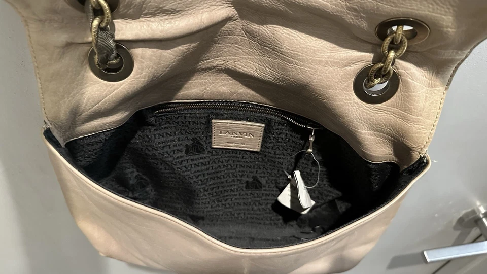 BOLSO DE MANO LANVIN Color Semi Oscuro Bronceado 9 x 12 x 1 1/2 en 15 pulgadas Casi Nuevo  Foto 3 de 4