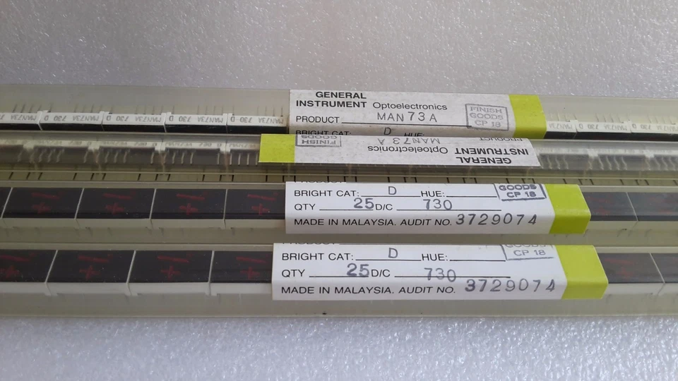 MAN73A Qty=1 GI 7-Segment GaAsP 0.3-lnch Common anode ±1 RED LED Display - Image 2 of 2