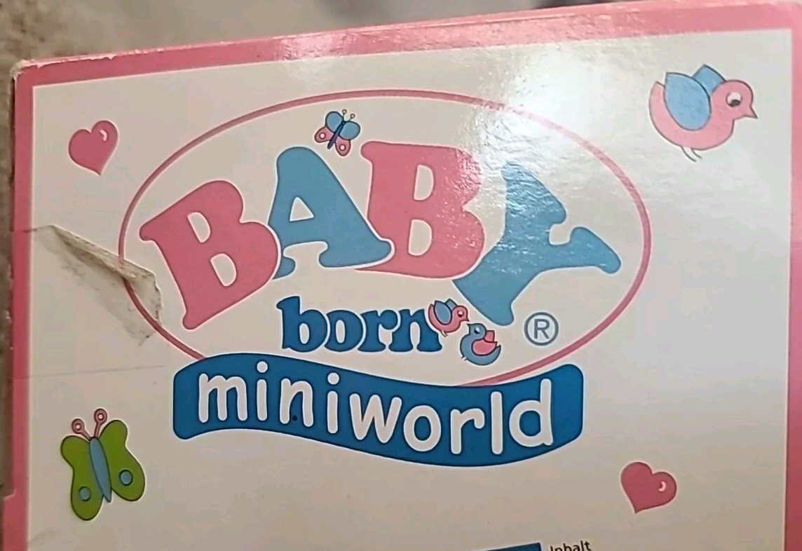 ともちゃん NOS Zapf Creations - BABY BORN MINI WORLD - PICNIC Set With Doll