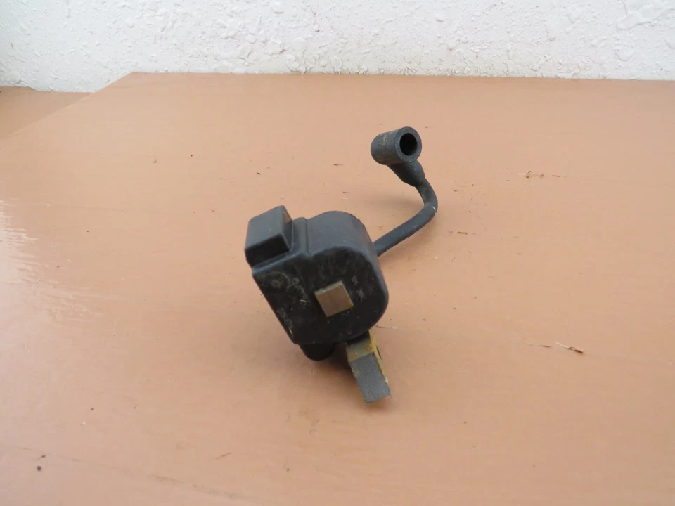 Recortadora de cuerdas Poulan Pro PP325 OEM bobina de encendido 530-35505 Foto 3 de 4