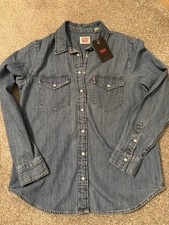 Levi  s Women Denim Button Down Shirt-NWT Size Small